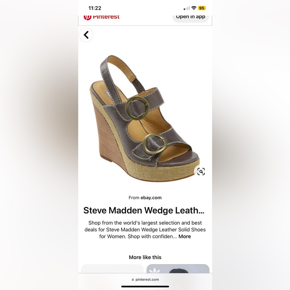 Steve Madden wedge Charoos